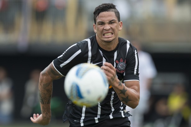 Corinthians não consegue vencer o Santos na Vila Belmiro