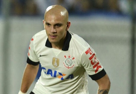 Fbio Santos fora do Corinthians.