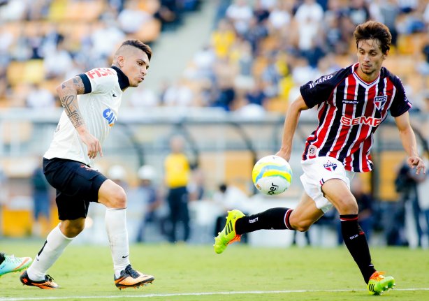 Rodrigo Caio provocou Timão no Facebook e torcida não perdoou Rodrigo Caio provocou Timão no Facebook e torcida não perdoou